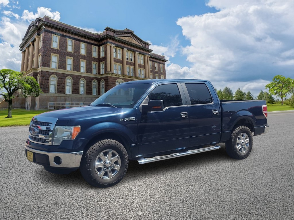 Ford F-150 Vehicle Full-screen Gallery Image 08