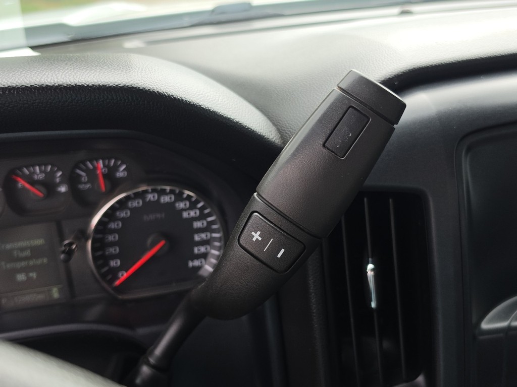 Chevrolet Silverado 1500 LD Vehicle Full-screen Gallery Image 17
