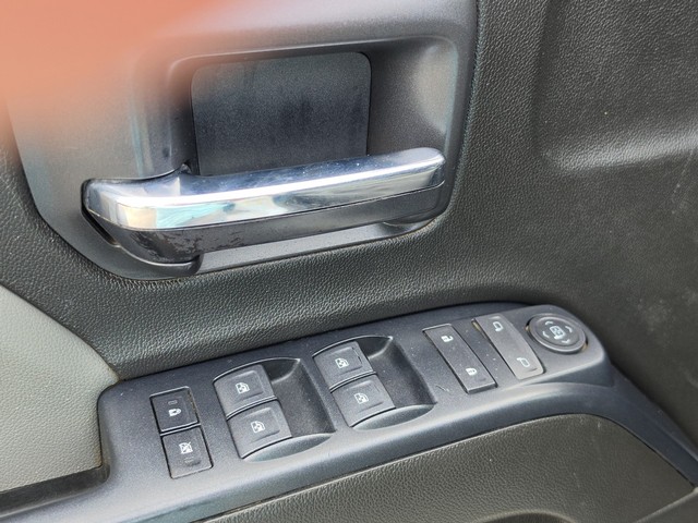 Chevrolet Silverado 1500 LD Vehicle Full-screen Gallery Image 25