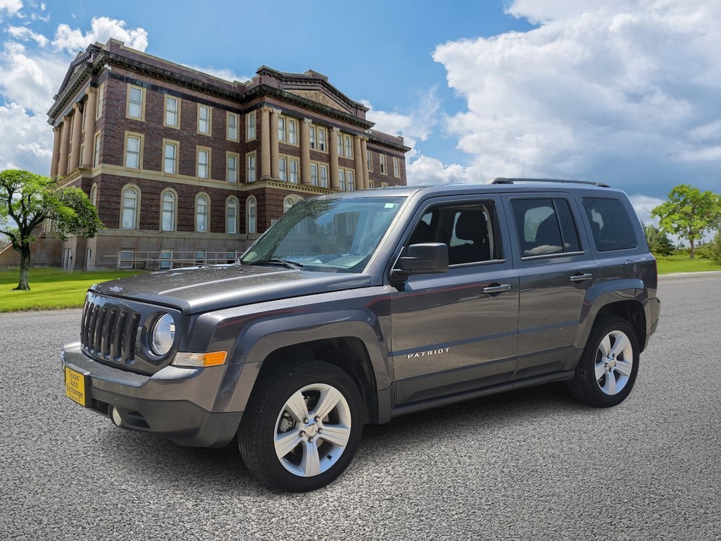 Jeep Patriot Vehicle Image 7