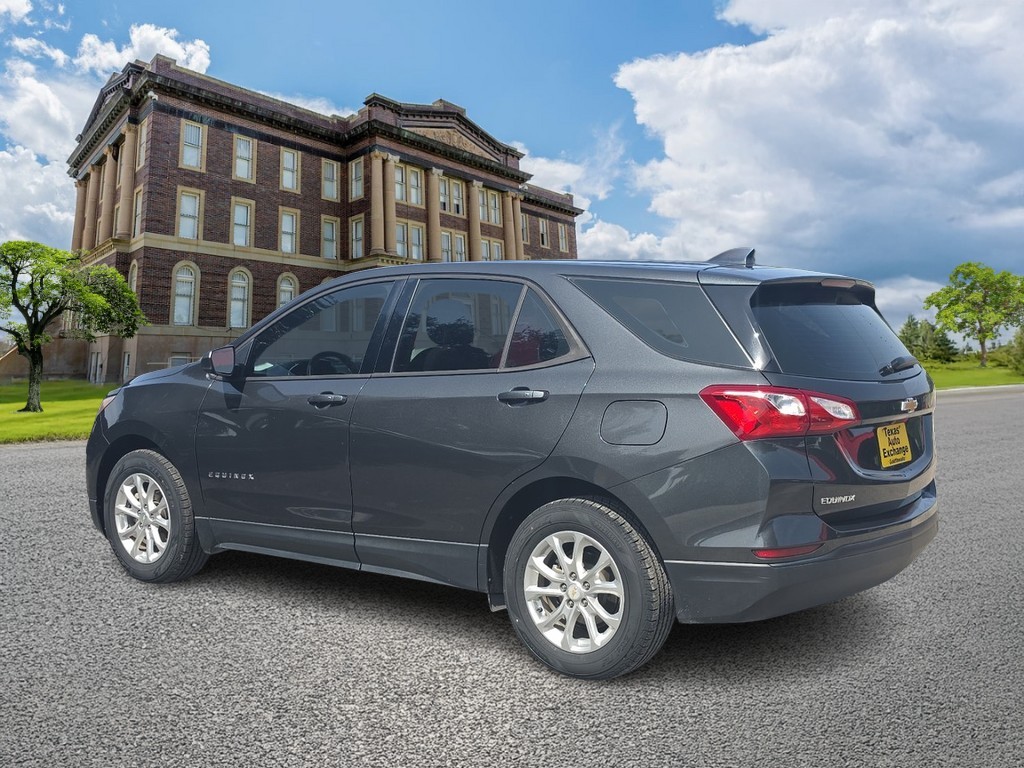 Chevrolet Equinox Vehicle Full-screen Gallery Image 06