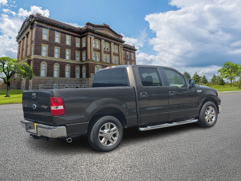 Ford F-150 Vehicle Full-screen Gallery Image 3