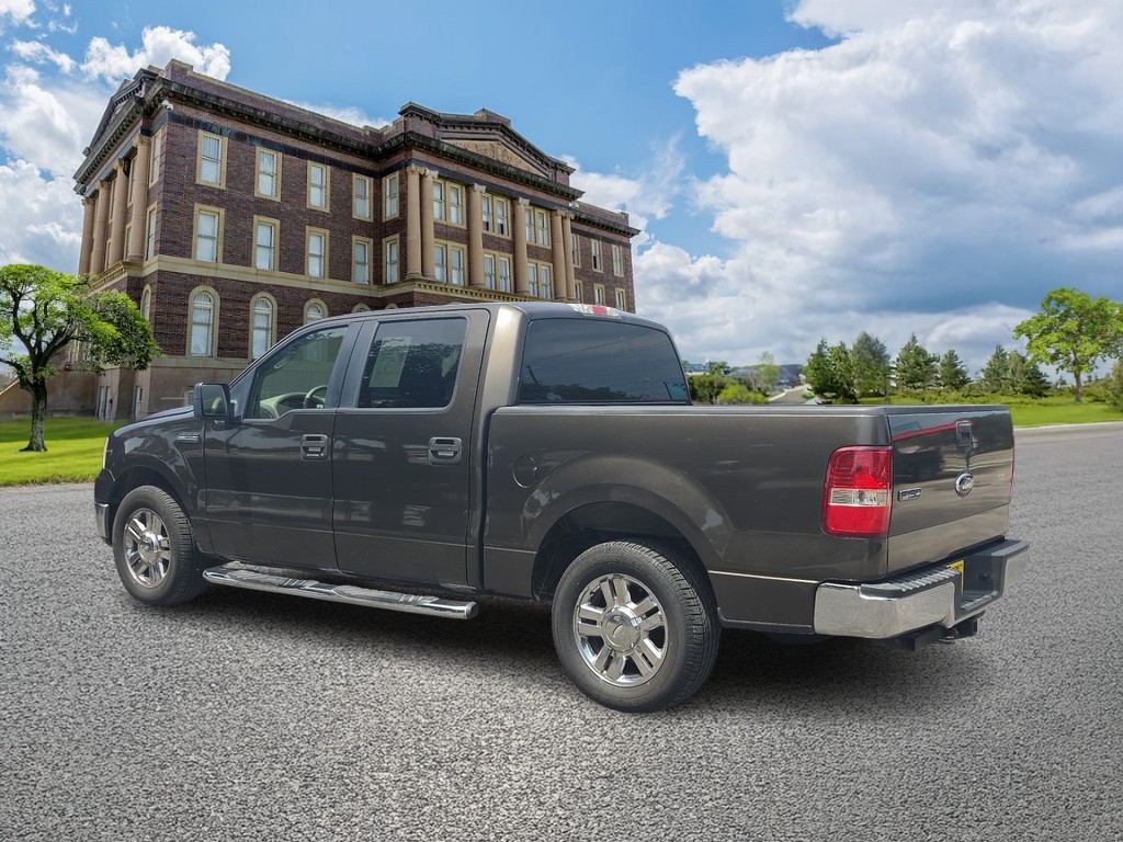 Ford F-150 Vehicle Full-screen Gallery Image 5
