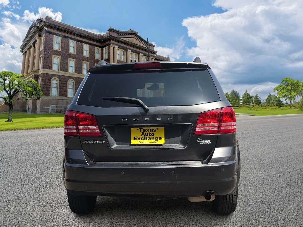 Dodge Journey Vehicle Full-screen Gallery Image 4