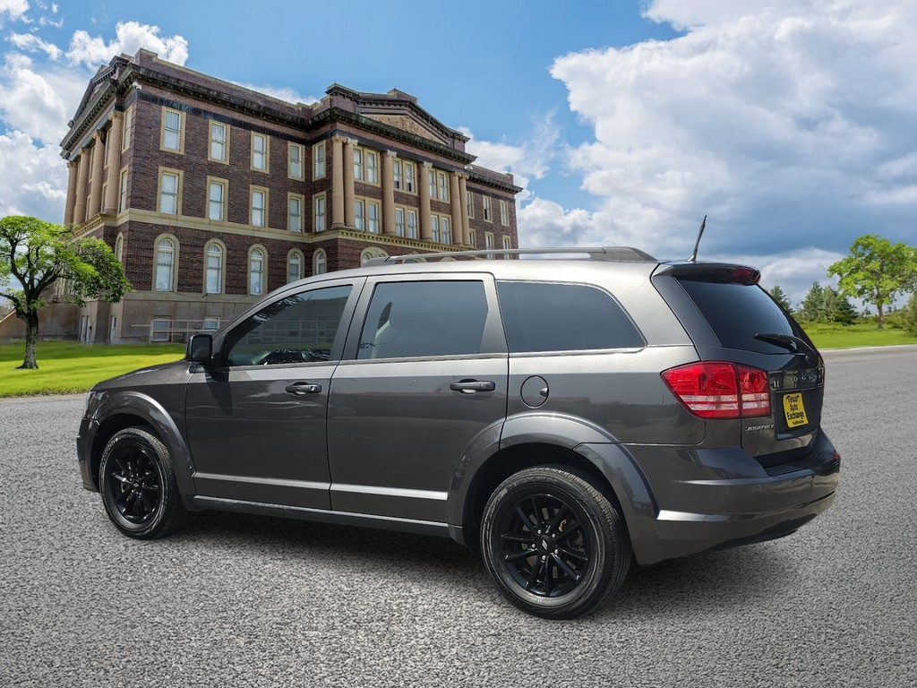 Dodge Journey Vehicle Full-screen Gallery Image 6