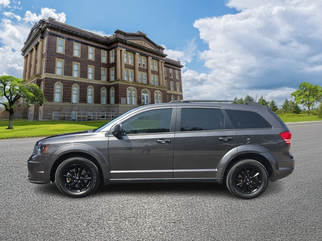 Dodge Journey Vehicle Full-screen Gallery Image 7