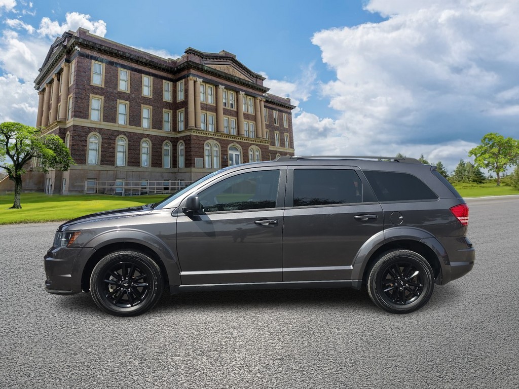 Dodge Journey Vehicle Full-screen Gallery Image 8