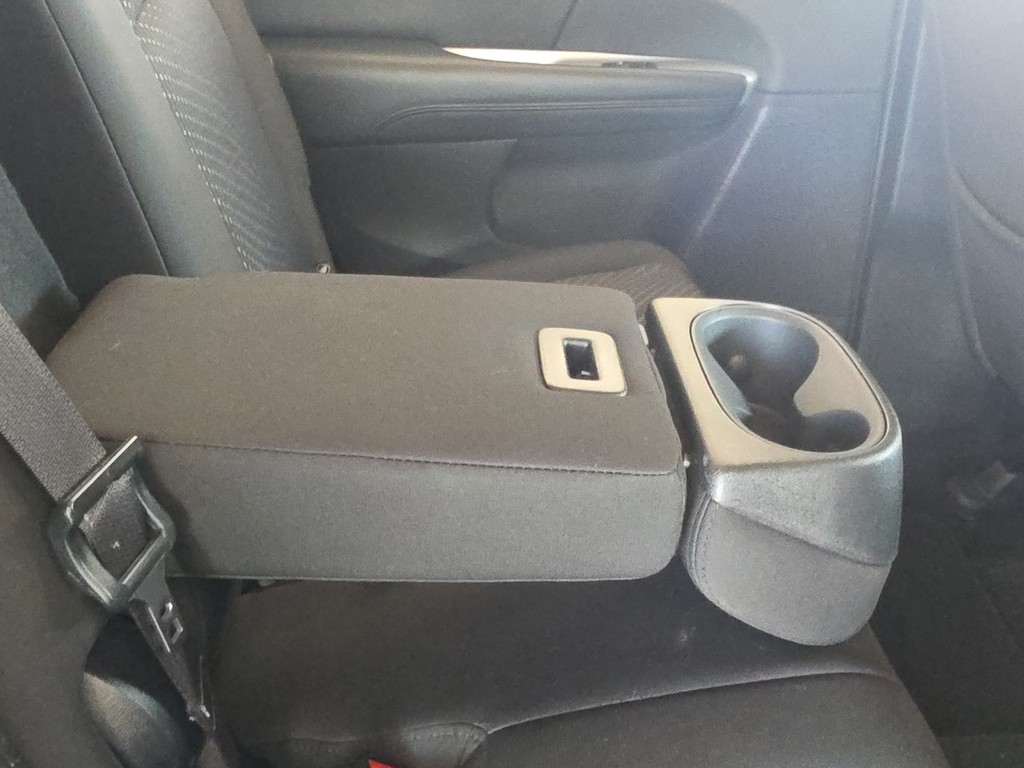Dodge Journey Vehicle Full-screen Gallery Image 12
