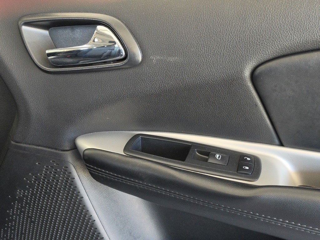 Dodge Journey Vehicle Full-screen Gallery Image 26