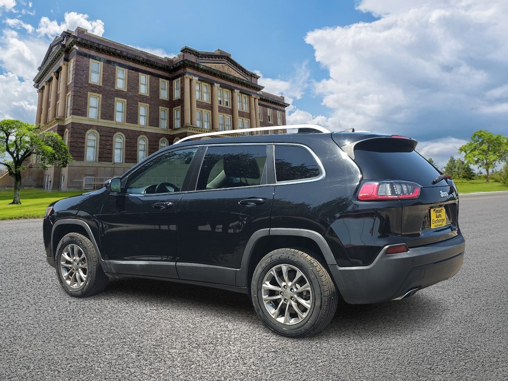 Jeep Cherokee Vehicle Full-screen Gallery Image 6