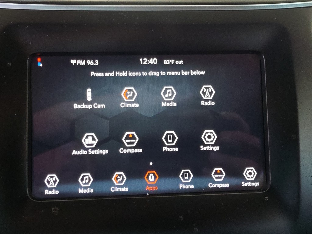 Jeep Cherokee Vehicle Full-screen Gallery Image 32