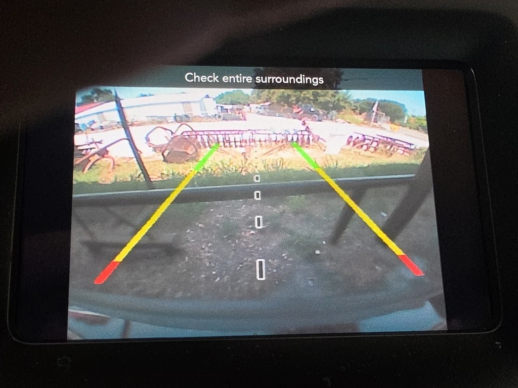 Jeep Cherokee Vehicle Full-screen Gallery Image 33