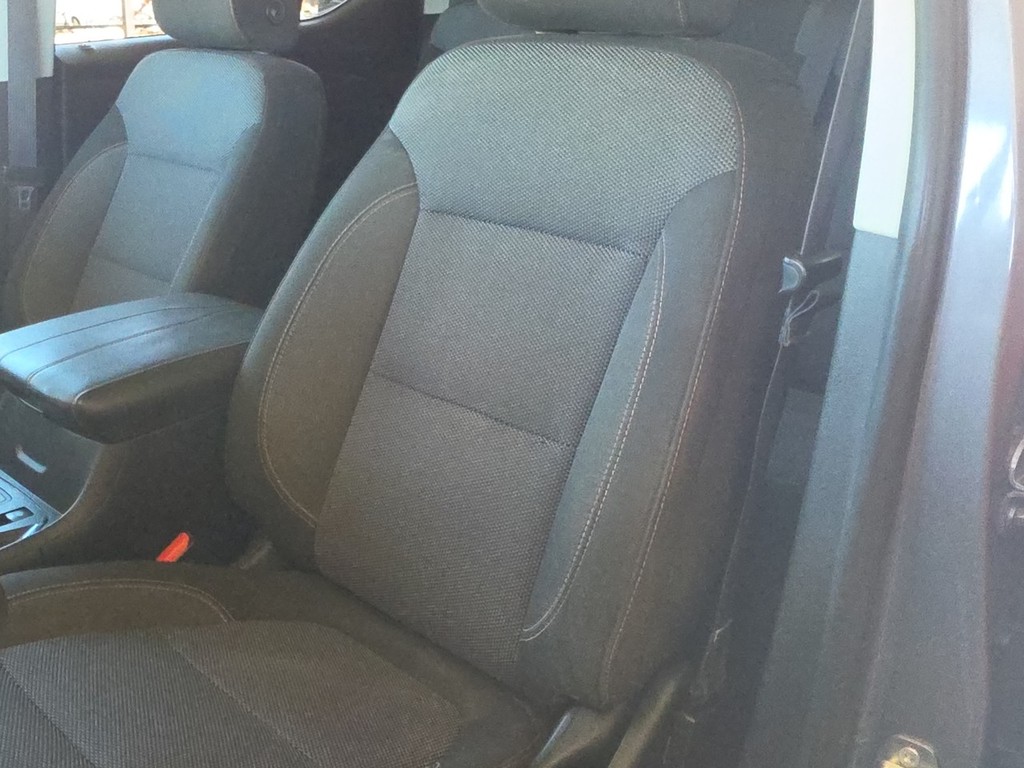 Chevrolet Traverse Vehicle Full-screen Gallery Image 20