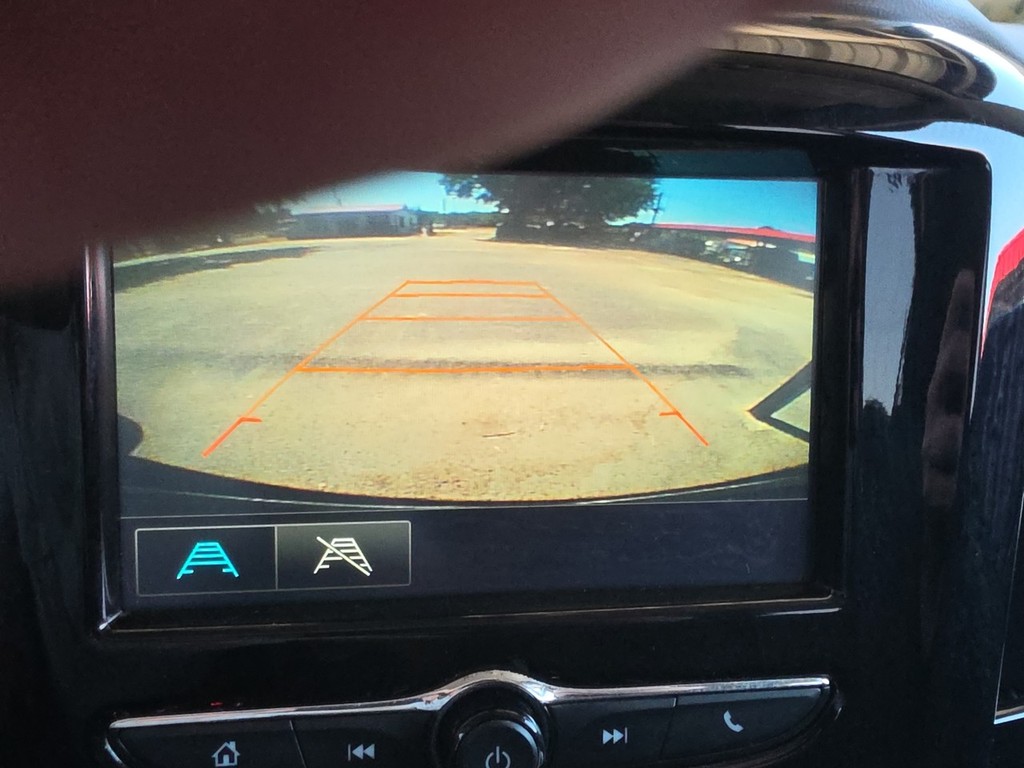 Chevrolet Traverse Vehicle Full-screen Gallery Image 33