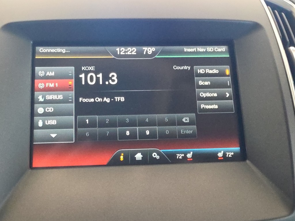 Ford Edge Vehicle Full-screen Gallery Image 16