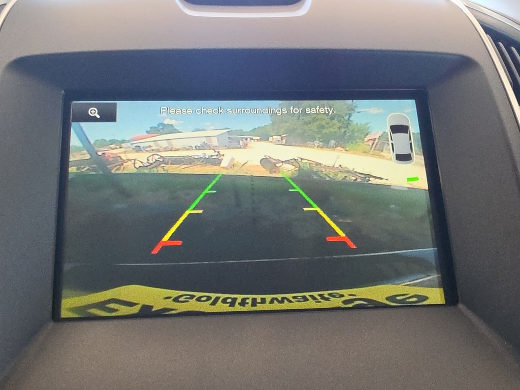 Ford Edge Vehicle Full-screen Gallery Image 33