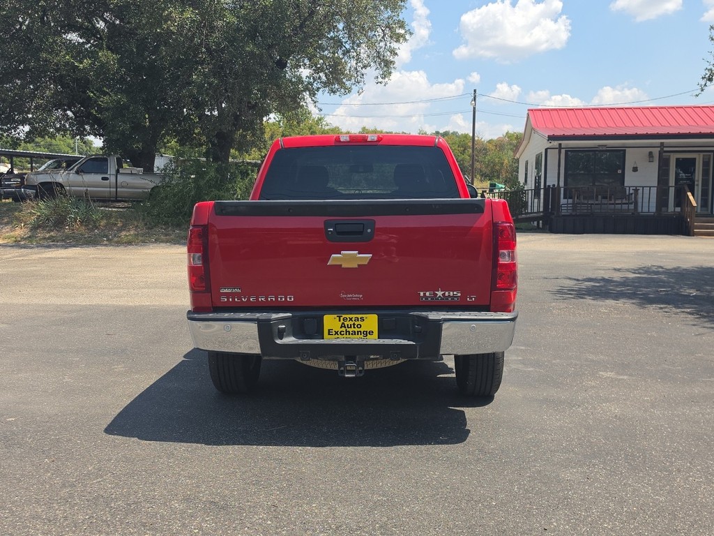 Chevrolet Silverado 1500 Vehicle Full-screen Gallery Image 4