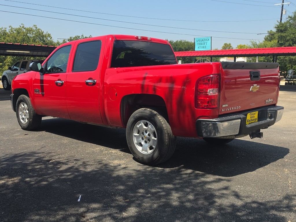Chevrolet Silverado 1500 Vehicle Full-screen Gallery Image 6