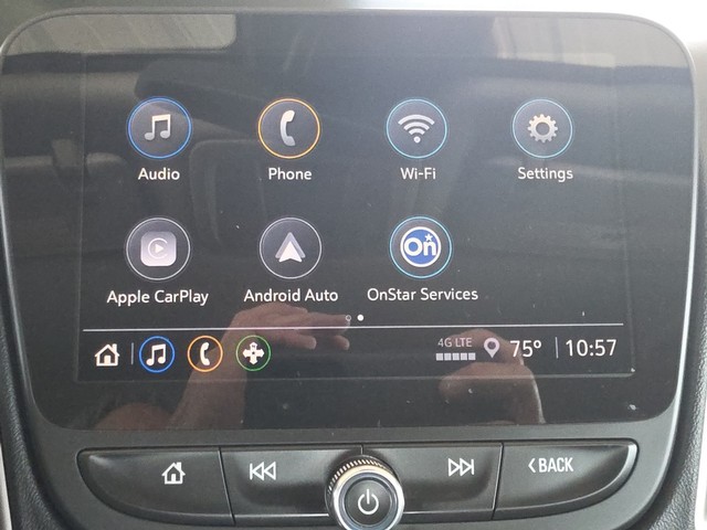 Chevrolet Malibu Vehicle Full-screen Gallery Image 32