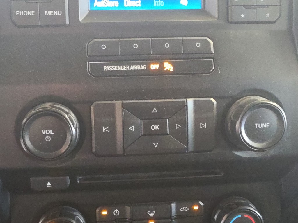 Ford F-150 Vehicle Full-screen Gallery Image 33