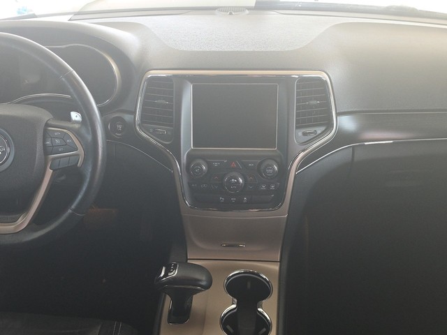 Jeep Grand Cherokee Vehicle Full-screen Gallery Image 14