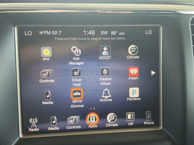 Jeep Grand Cherokee Vehicle Full-screen Gallery Image 32