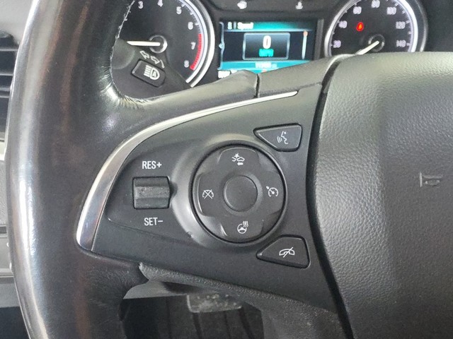 Buick Enclave Vehicle Full-screen Gallery Image 28
