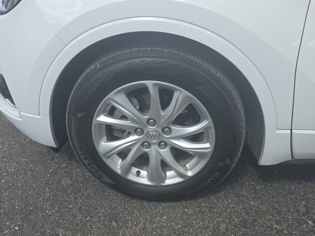 Buick Envision Vehicle Full-screen Gallery Image 10