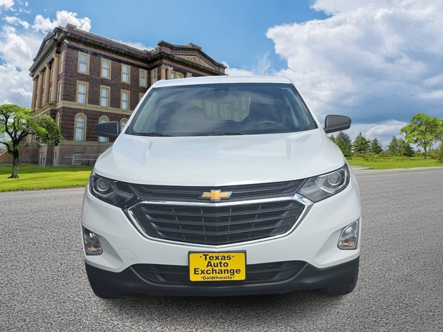 Chevrolet Equinox Vehicle Full-screen Gallery Image 9