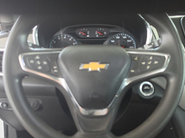 Chevrolet Equinox Vehicle Full-screen Gallery Image 15