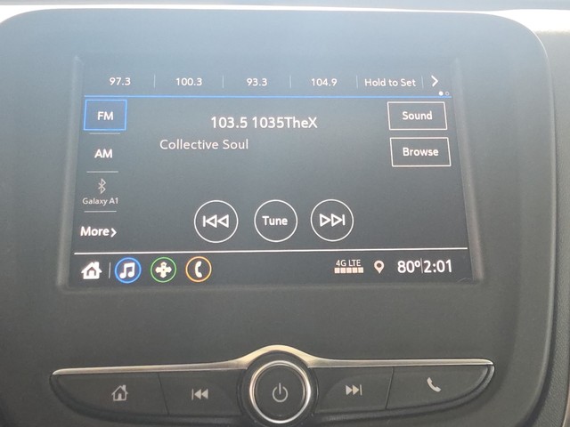 Chevrolet Equinox Vehicle Full-screen Gallery Image 16