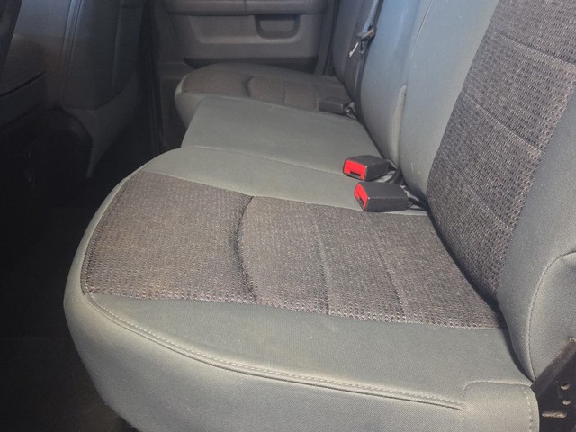 Ram 1500 Vehicle Full-screen Gallery Image 21