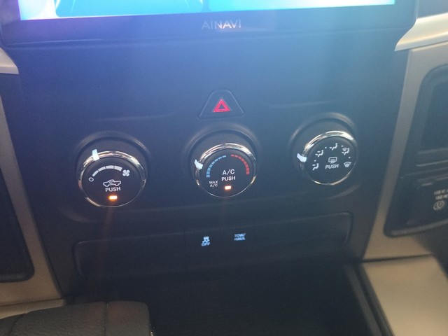 Ram 1500 Vehicle Full-screen Gallery Image 33