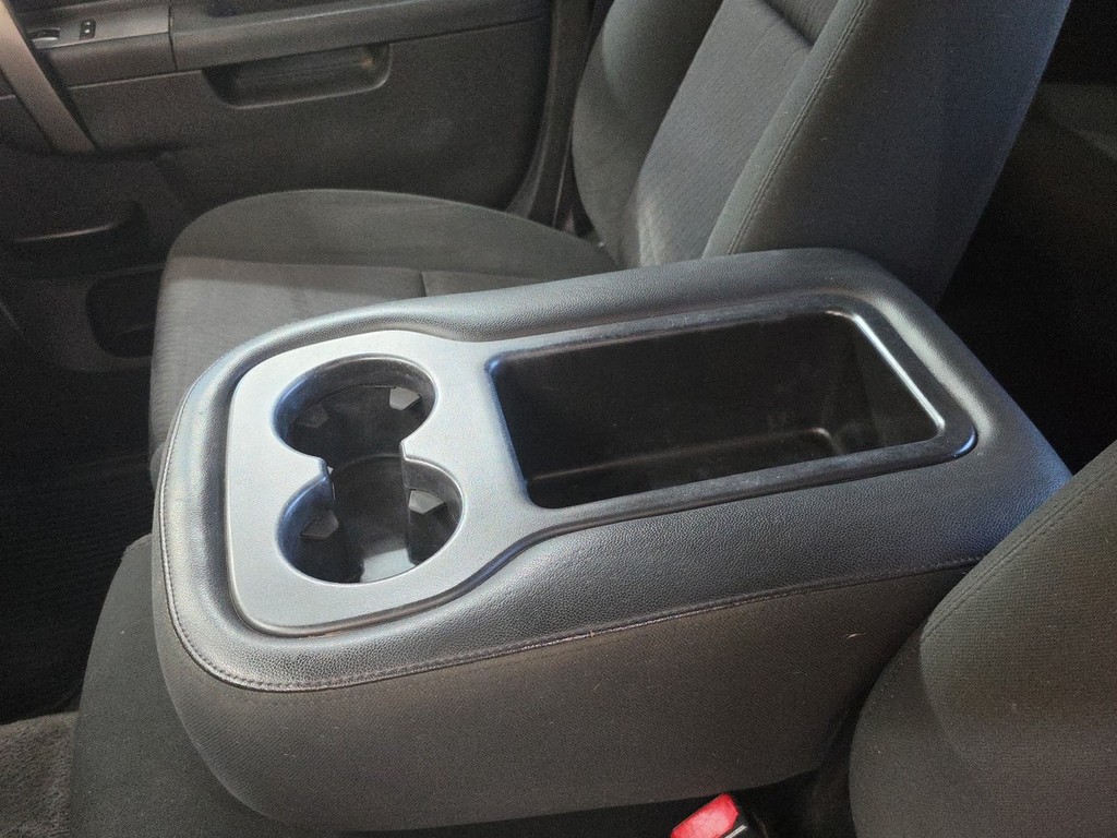 Chevrolet Silverado 1500 Vehicle Full-screen Gallery Image 18