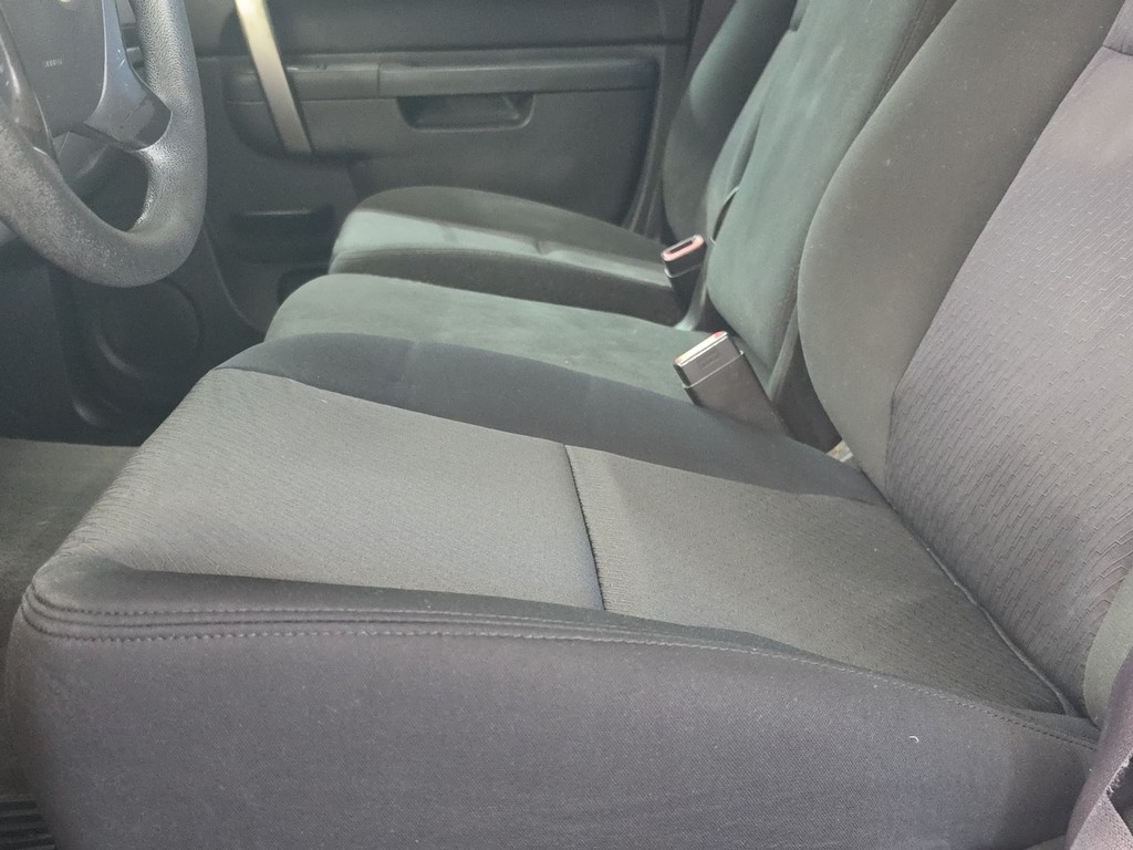 Chevrolet Silverado 1500 Vehicle Full-screen Gallery Image 23