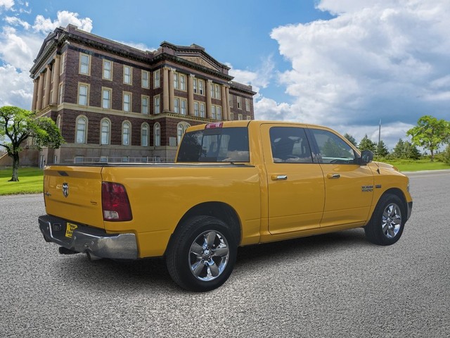Ram 1500 Vehicle Full-screen Gallery Image 03