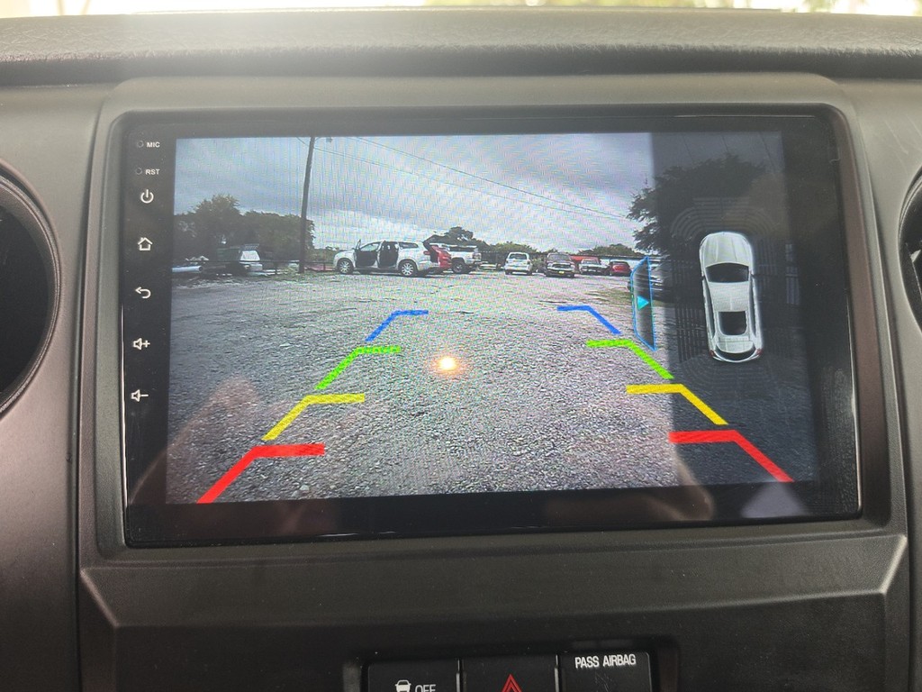 Ford F-150 Vehicle Full-screen Gallery Image 33