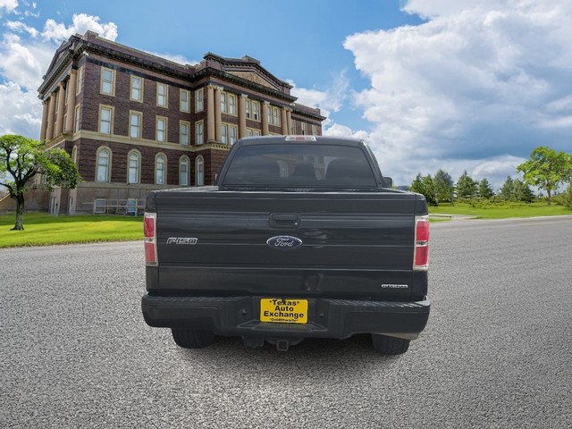 Ford F-150 Vehicle Full-screen Gallery Image 04