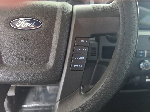 Ford F-150 Vehicle Full-screen Gallery Image 29