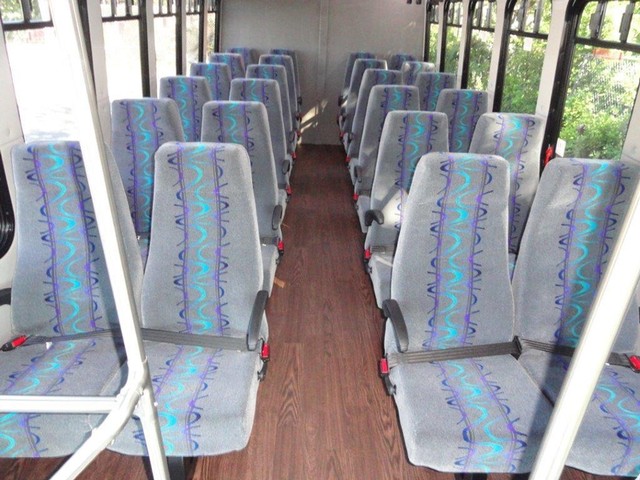 Diamond Coach VIP2800 Vehicle Image 10
