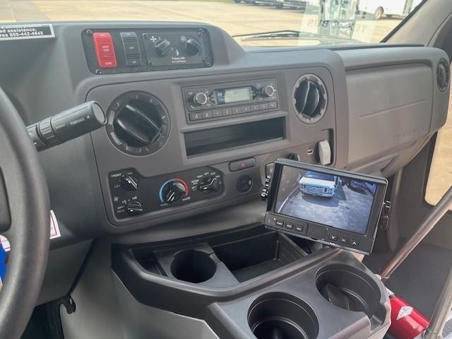 Diamond Coach VIP 2200PT Vehicle Image 16
