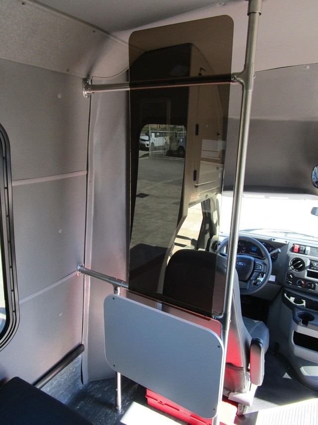 Diamond Coach VIP 2200PT Vehicle Image 26
