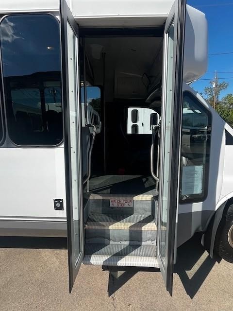 Eldorado Aerotech Vehicle Full-screen Gallery Image 06