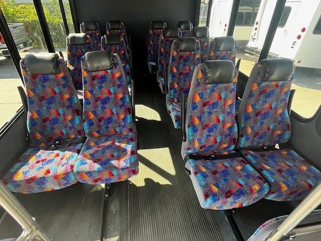 Eldorado Aerotech Vehicle Full-screen Gallery Image 09