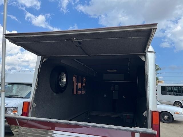 Parts/Accessories Other Vehicle Image 05