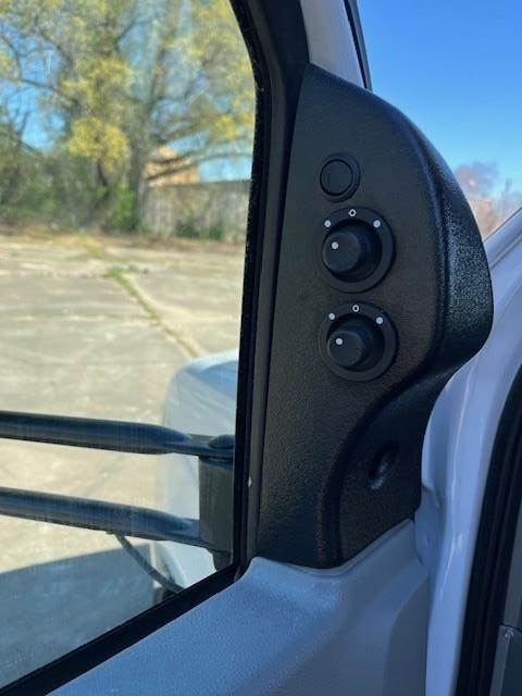 Eldorado Aerolite Vehicle Image 21