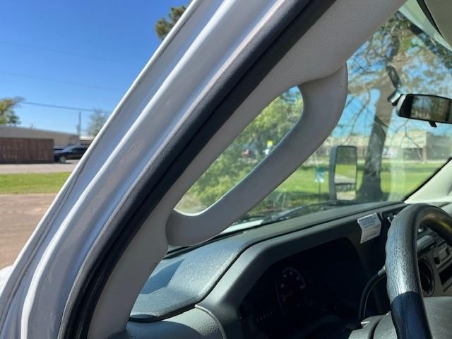 Eldorado Aerolite Vehicle Image 27