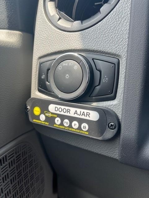 Diamond Coach vip 2200P/T Vehicle Image 17