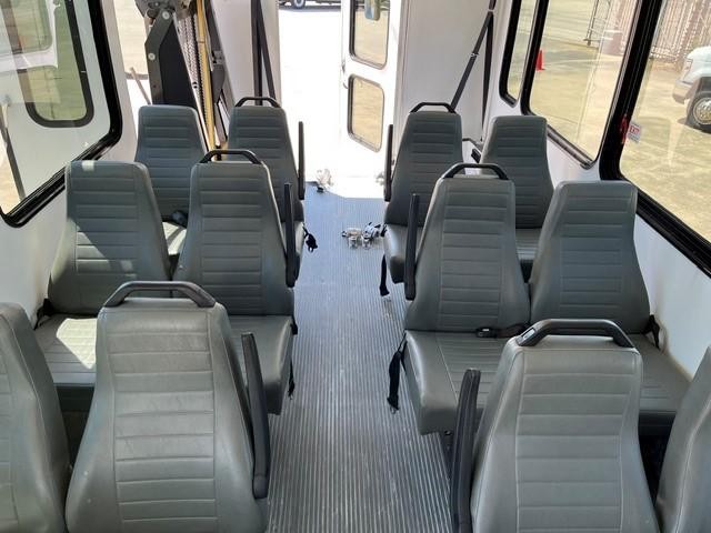 Worldtrans 220 P/T Vehicle Image 12