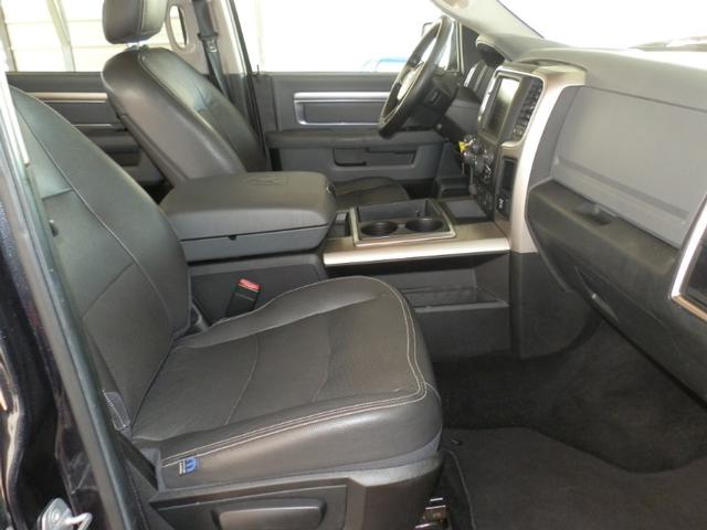 Ram 1500 Vehicle Full-screen Gallery Image 18